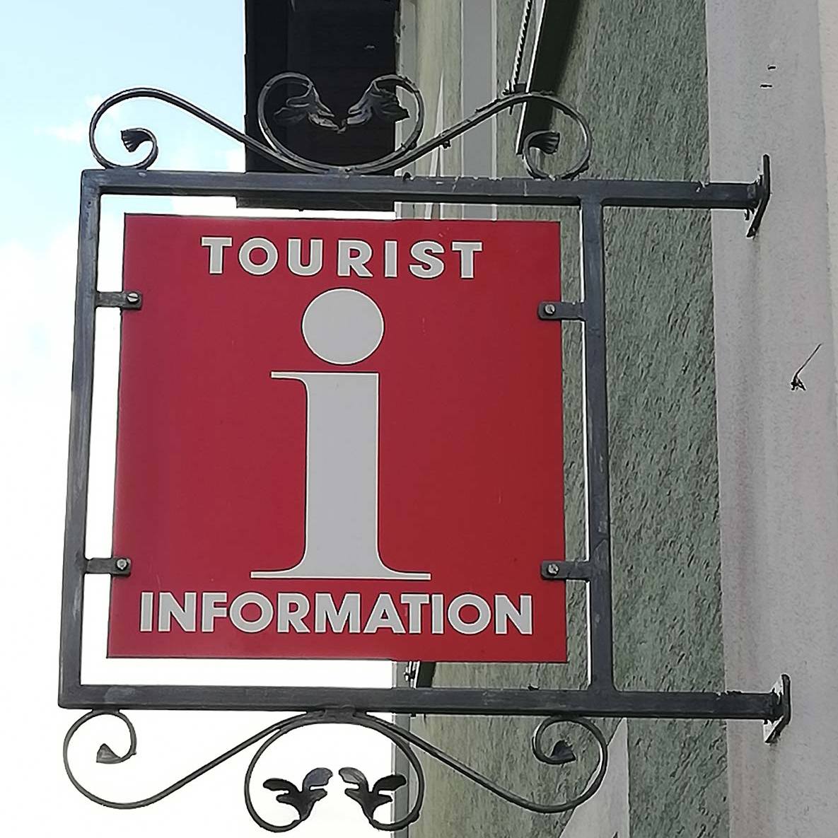 Tourist-Information  Logo